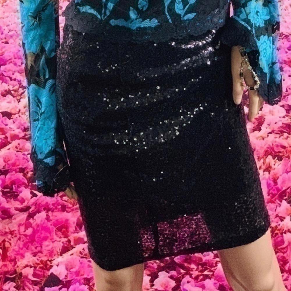 Black sequin NOVO Pencil Midi Skirt woman fitted keen length S